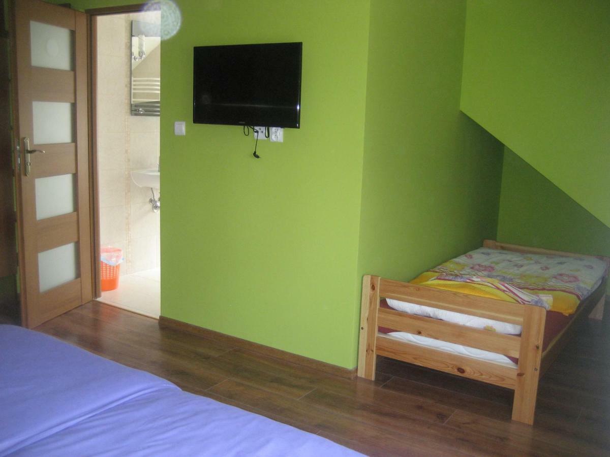 Pokoje Przy Kominie Piecki  Exterior foto